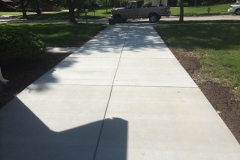 Broom-Finished-Concrete-Driveway